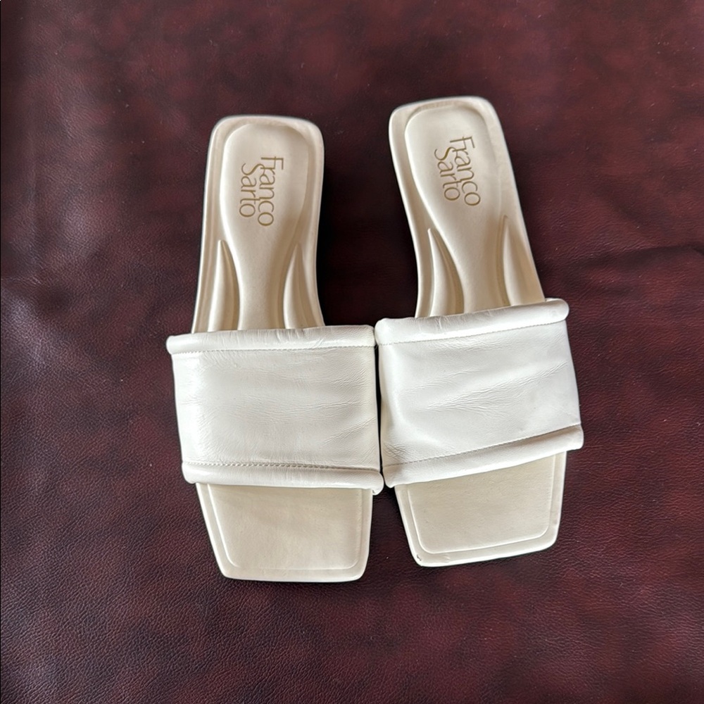 Franco Sarto Cream Sandals Square-Toe Minimalist